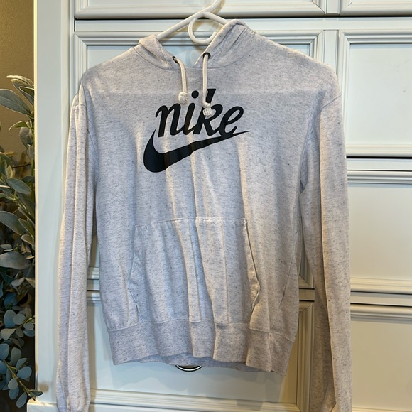 Nike lightweight sweatshirt - Picture 1 of 3